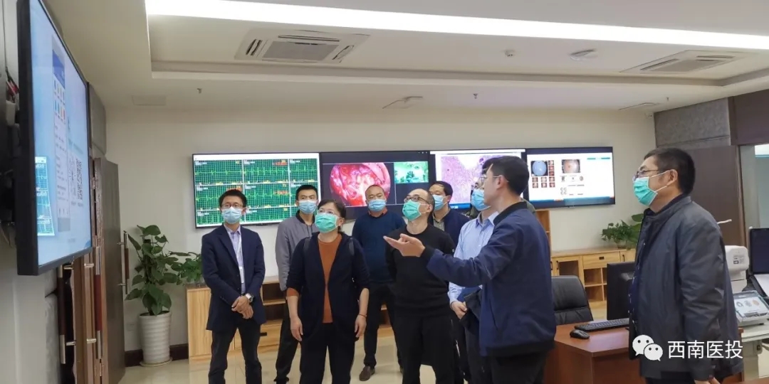 四川省衛(wèi)生健康信息中心蒞臨瀘州調研“互聯網+醫(yī)療健康”信息惠民工作